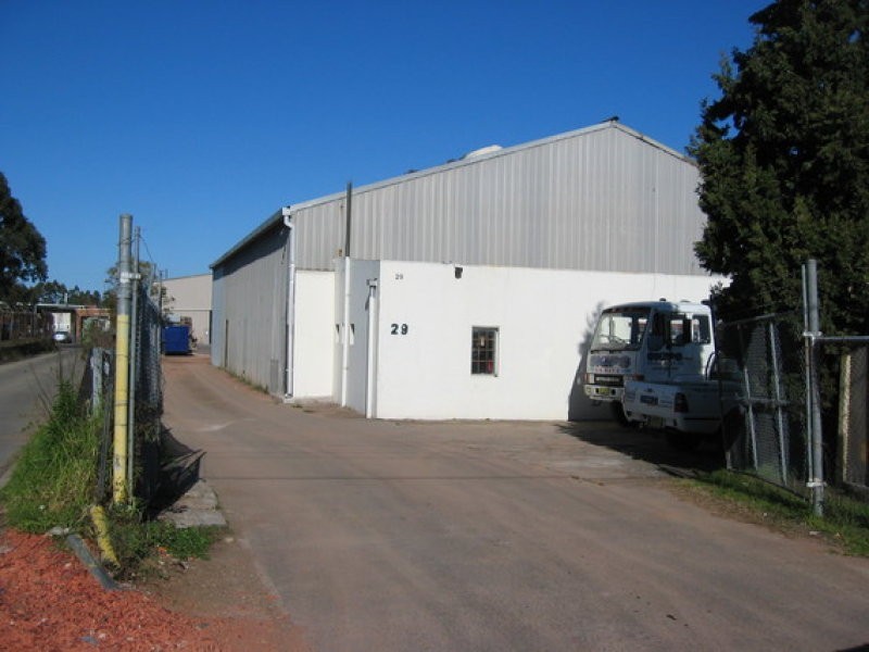 29 Mavis St, Revesby NSW 2212