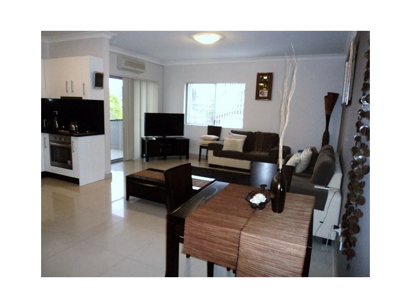 10/139-143 Waterloo Road, Greenacre NSW 2190