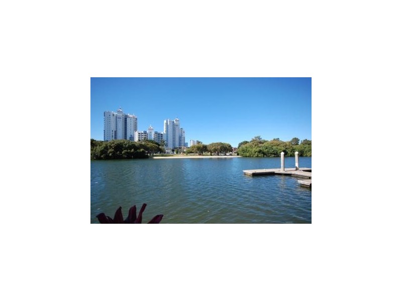 1081 Bell Air Gold Coast Highway, Broadbeach QLD 4218