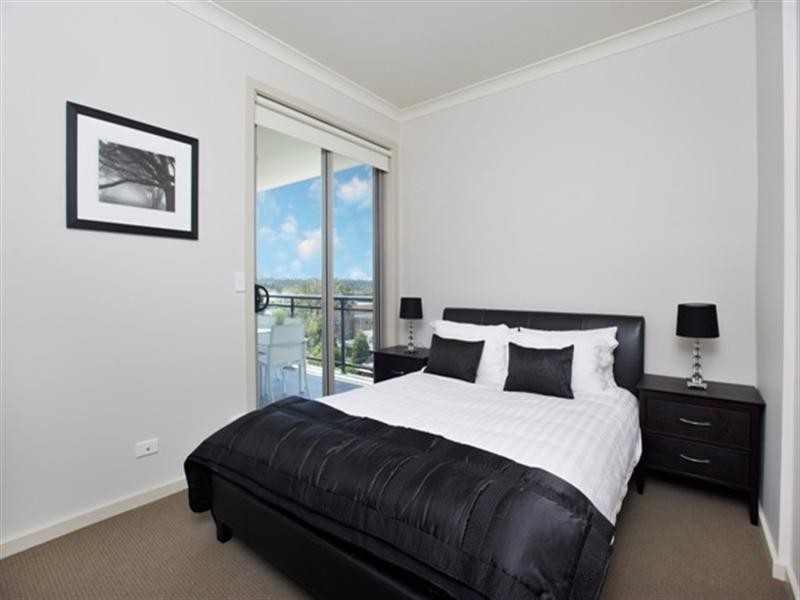 11 / 3-9 Warby Street, Campbelltown NSW 2560