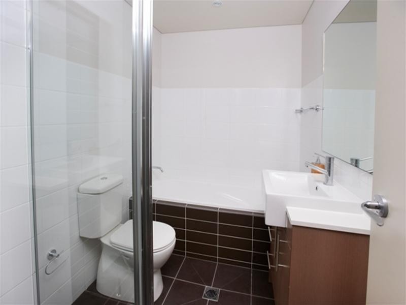 76 / 3-9 Warby Street, Campbelltown NSW 2560