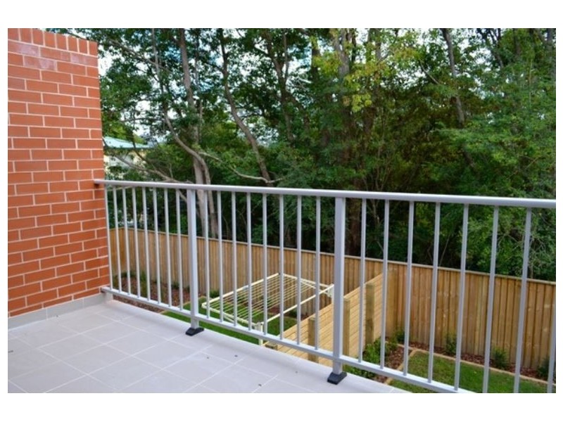 30/8 Stockton, Morisset NSW 2264