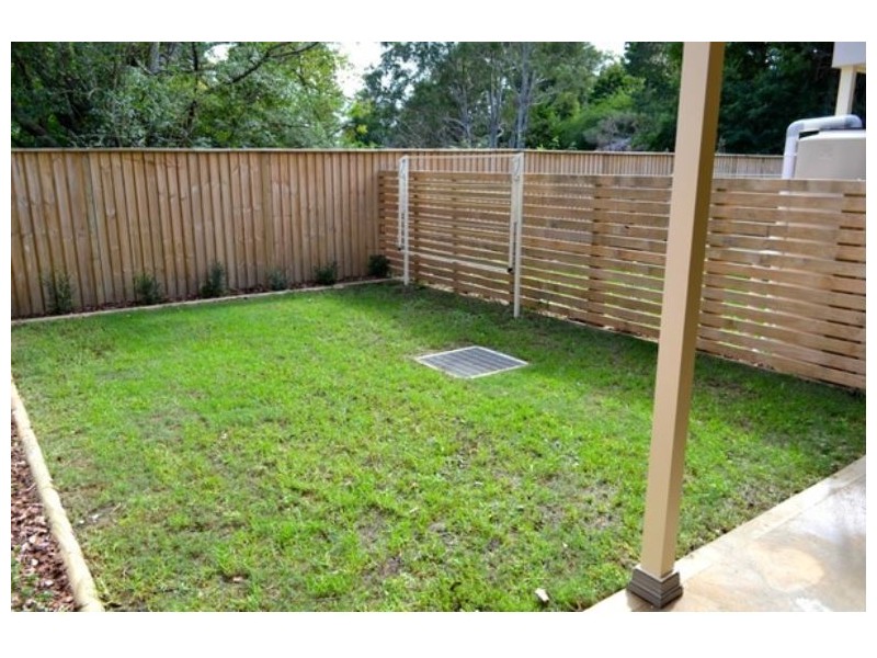 30 / 8 Stockton, Morisset NSW 2264