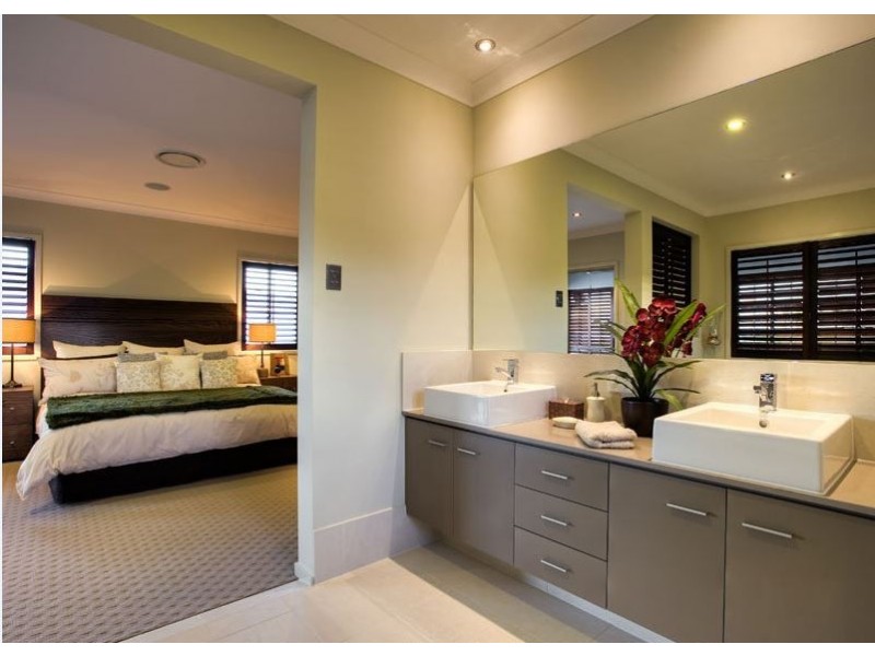 8 Wilding, Edensor Park NSW 2176