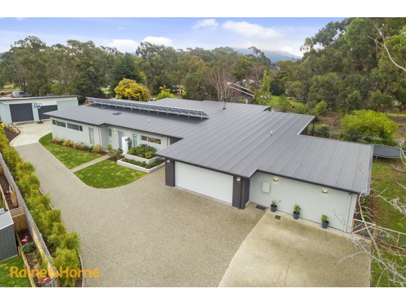 64 Burwood Drive, Blackmans Bay TAS 7052