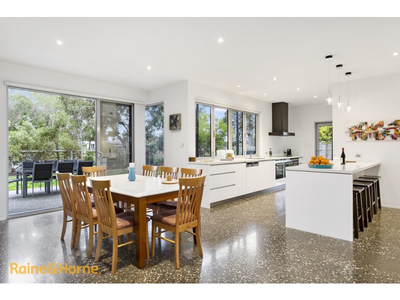 64 Burwood Drive, Blackmans Bay TAS 7052