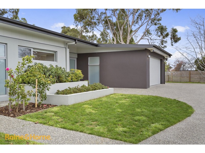 64 Burwood Drive, Blackmans Bay TAS 7052