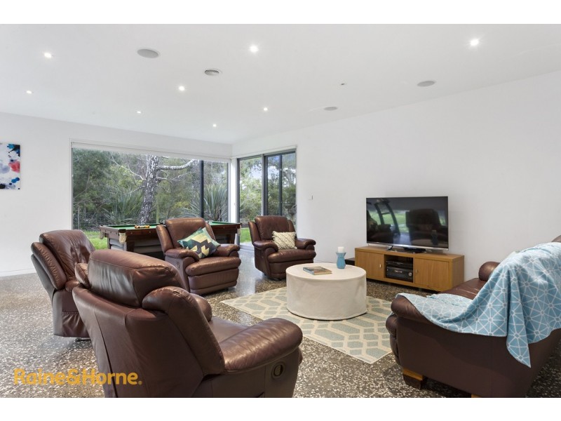 64 Burwood Drive, Blackmans Bay TAS 7052