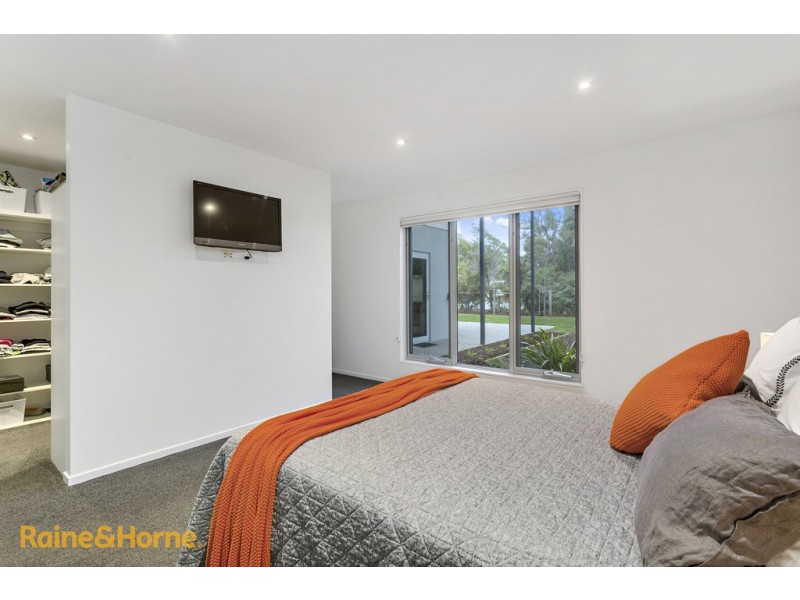 64 Burwood Drive, Blackmans Bay TAS 7052