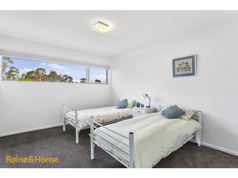 64 Burwood Drive, Blackmans Bay TAS 7052