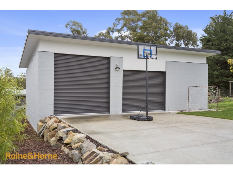 64 Burwood Drive, Blackmans Bay TAS 7052