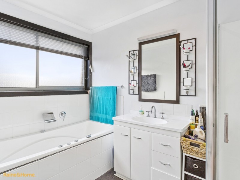11 Fern Street, Kingston TAS 7050