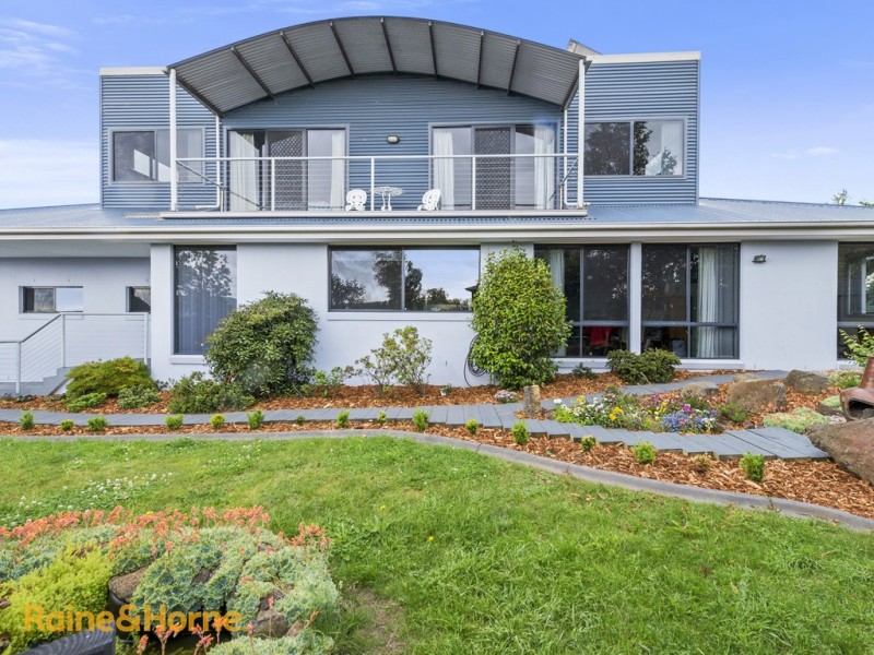 12 Adelong Drive, Kingston TAS 7050