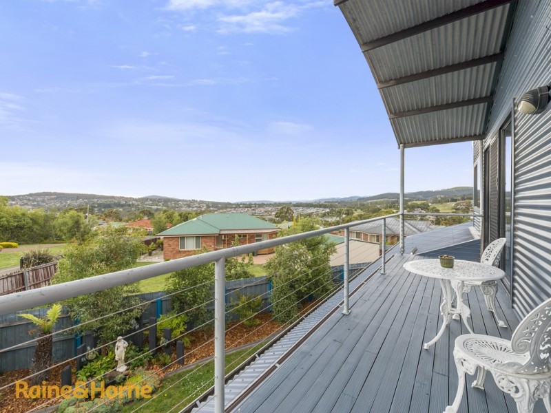 12 Adelong Drive, Kingston TAS 7050