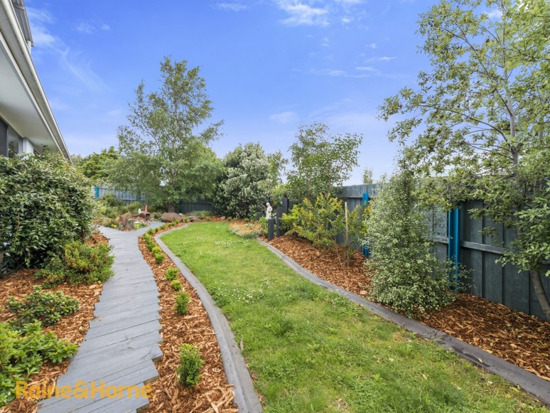 12 Adelong Drive, Kingston TAS 7050