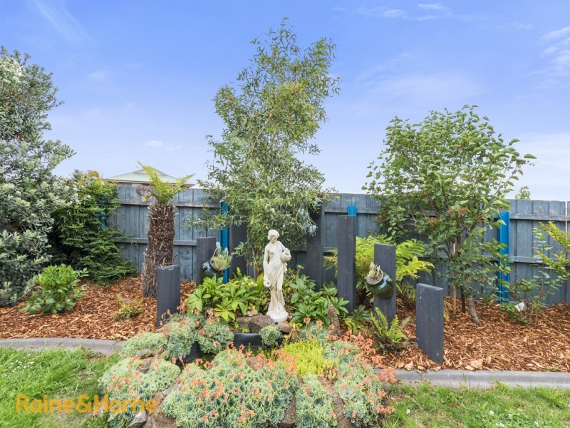 12 Adelong Drive, Kingston TAS 7050