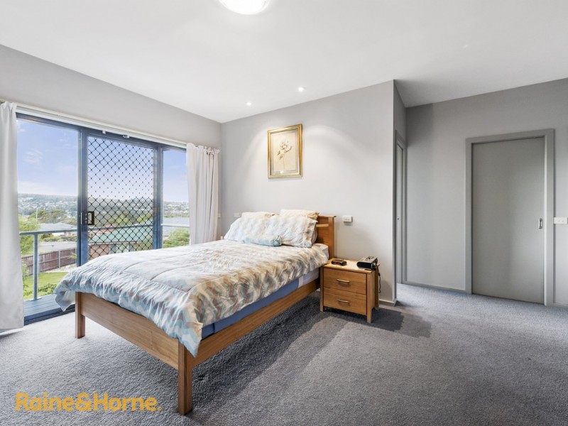 12 Adelong Drive, Kingston TAS 7050