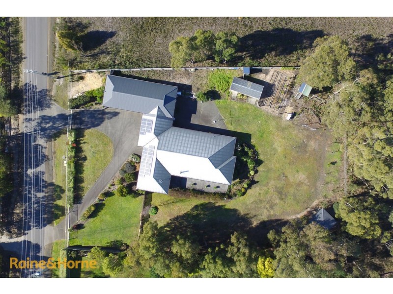 18 Burwood Drive, Blackmans Bay TAS 7052