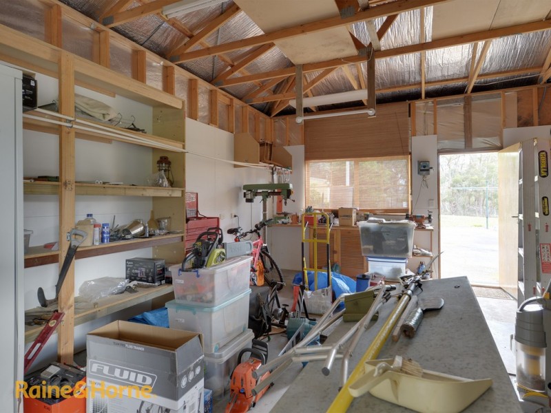 18 Burwood Drive, Blackmans Bay TAS 7052