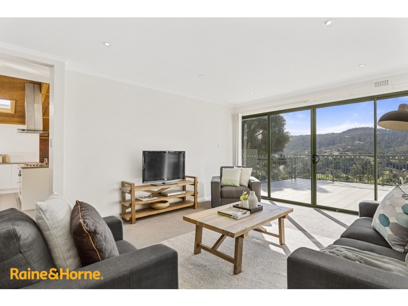 73 Auburn Road, Kingston Beach TAS 7050