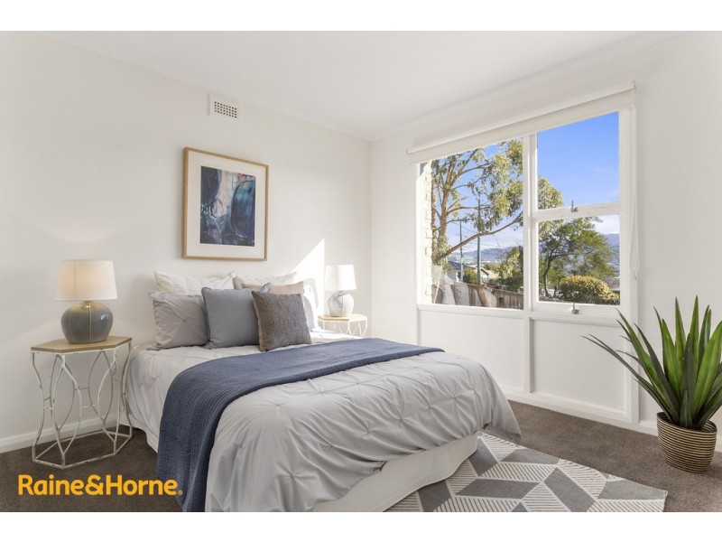 73 Auburn Road, Kingston Beach TAS 7050