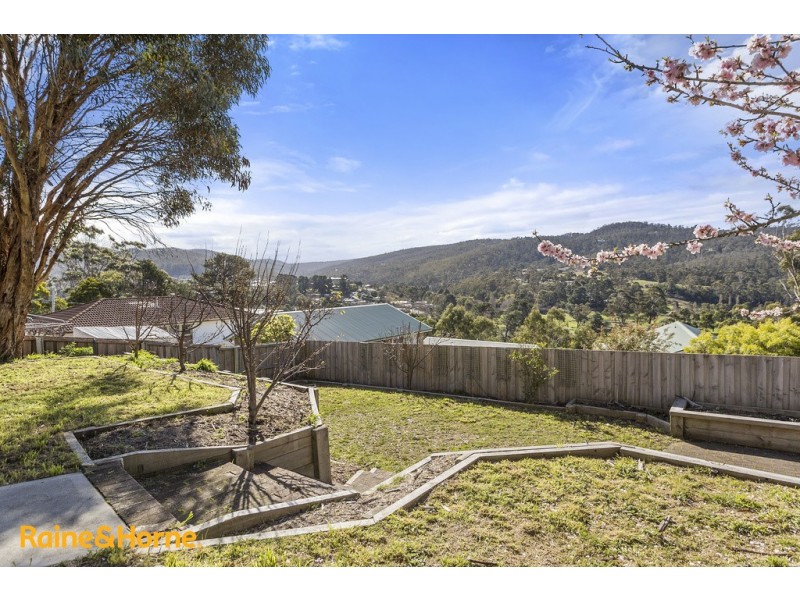73 Auburn Road, Kingston Beach TAS 7050