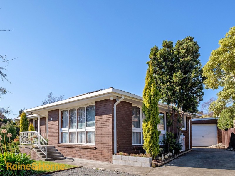 30 Fern Street, Kingston TAS 7050