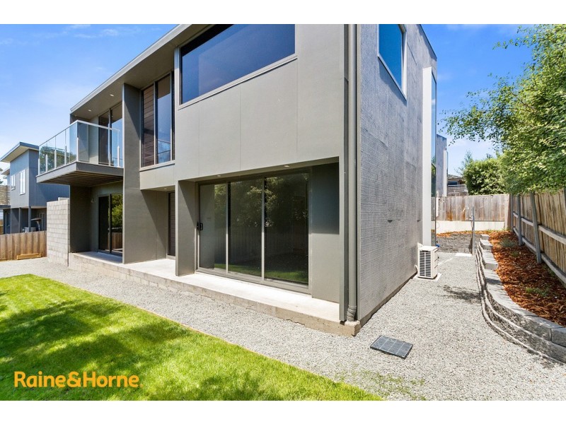 3/23 Powell Road, Blackmans Bay TAS 7052