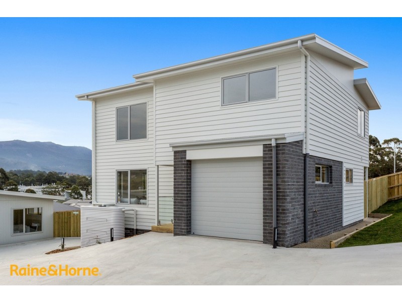 8 Booyaa Street, Kingston TAS 7050