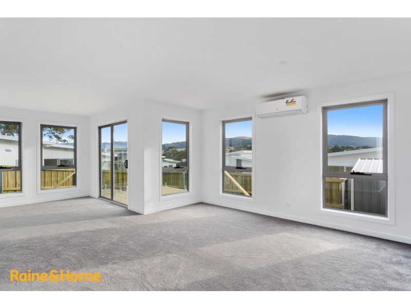 8 Booyaa Street, Kingston TAS 7050