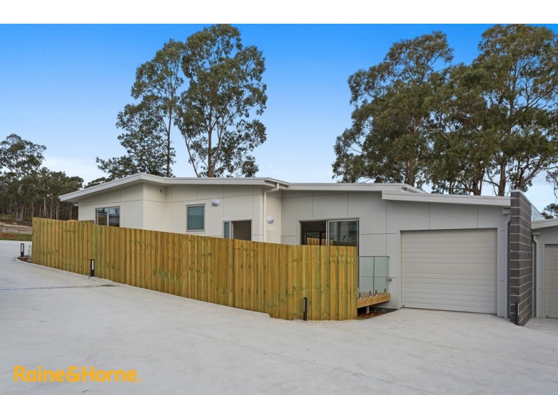 8 Booyaa Street, Kingston TAS 7050