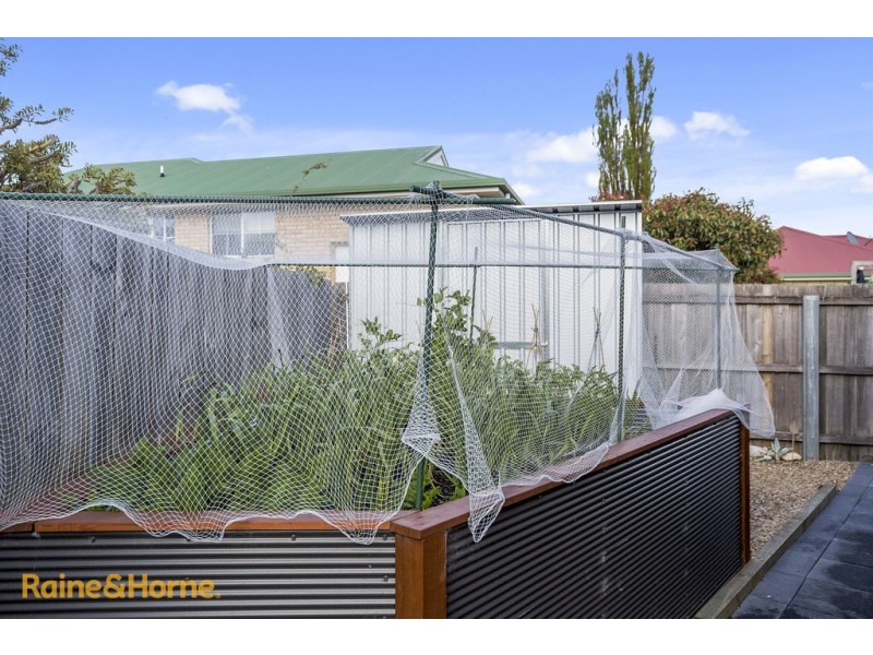2/33 Lester Crescent, Kingston TAS 7050