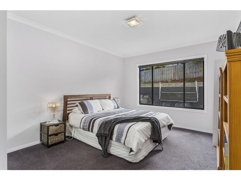 165 Roslyn Avenue, Blackmans Bay TAS 7052