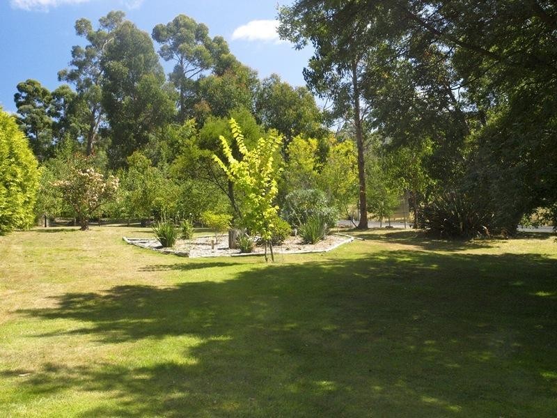 42 Manuka Road, Oyster Cove TAS 7150