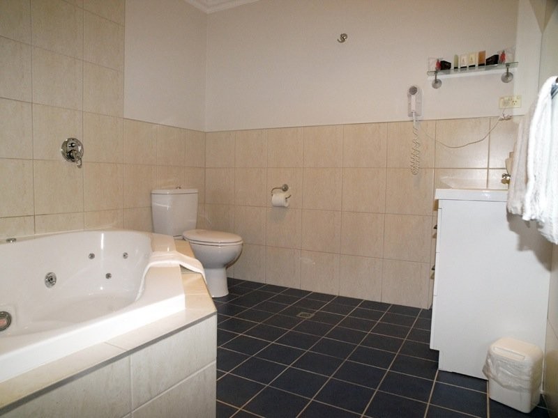 42 Manuka Road, Oyster Cove TAS 7150