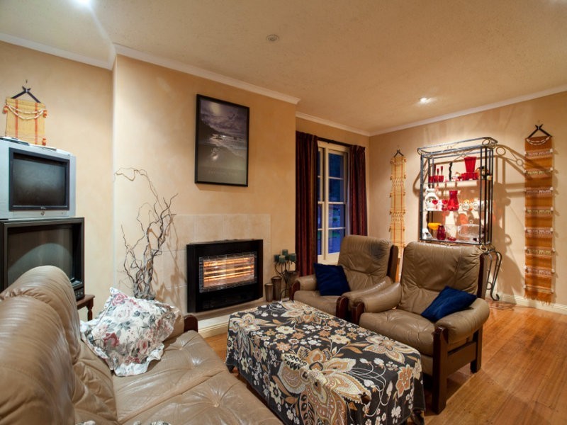 42 Manuka Road, Oyster Cove TAS 7150