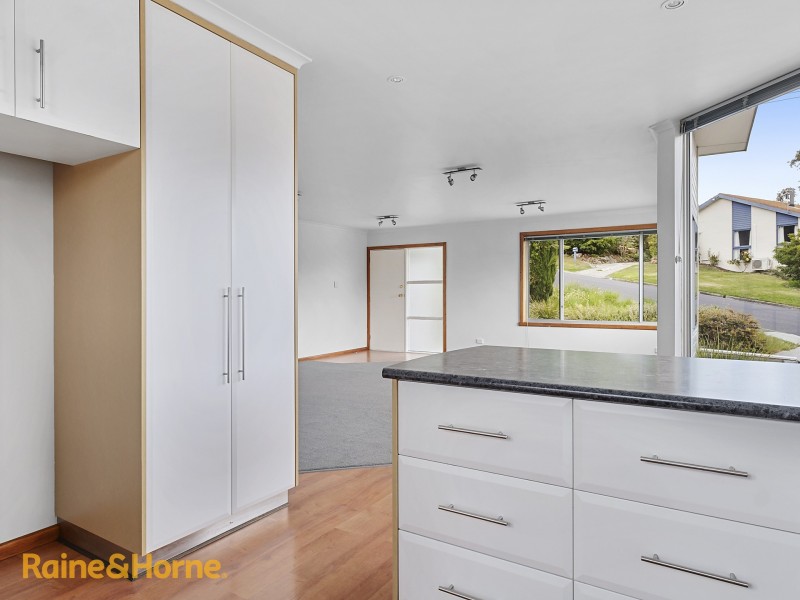 Unit 1 of 38 Hutchins Street, Kingston TAS 7050