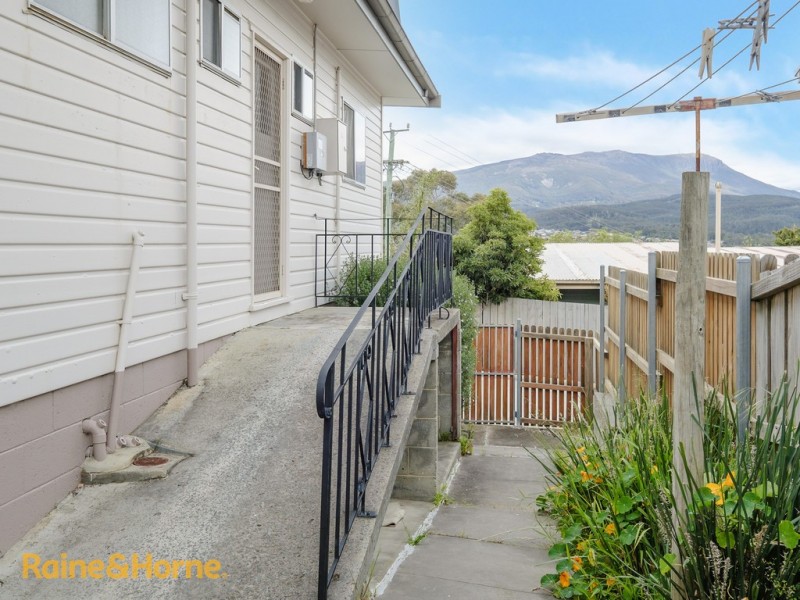 Unit 1 of 38 Hutchins Street, Kingston TAS 7050