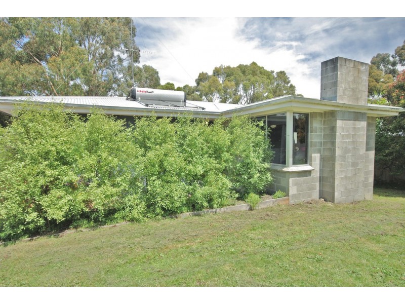 24 Waratah Street, Kingston TAS 7050