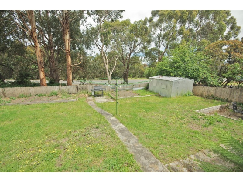 24 Waratah Street, Kingston TAS 7050