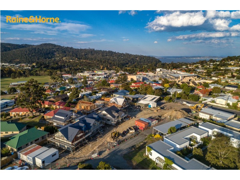 7 – 9 Maranoa Road, Kingston TAS 7050