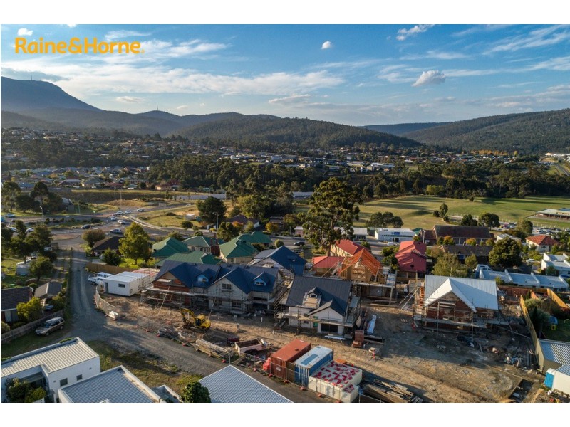 7 – 9 Maranoa Road, Kingston TAS 7050