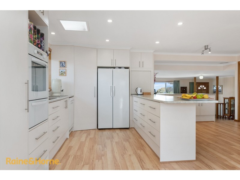 39 Wattle Street, Kingston TAS 7050
