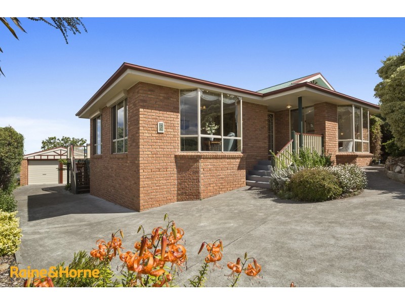 2 Jodie Court, Blackmans Bay TAS 7052