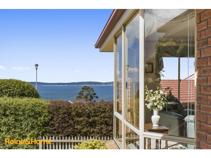2 Jodie Court, Blackmans Bay TAS 7052