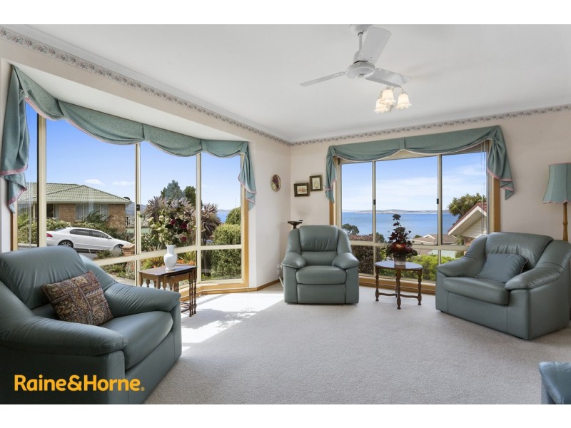 2 Jodie Court, Blackmans Bay TAS 7052