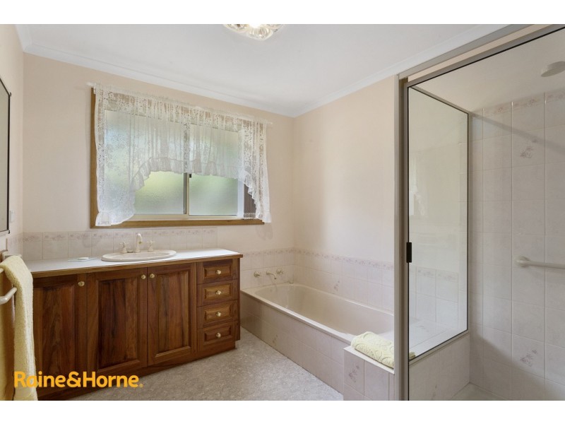 2 Jodie Court, Blackmans Bay TAS 7052