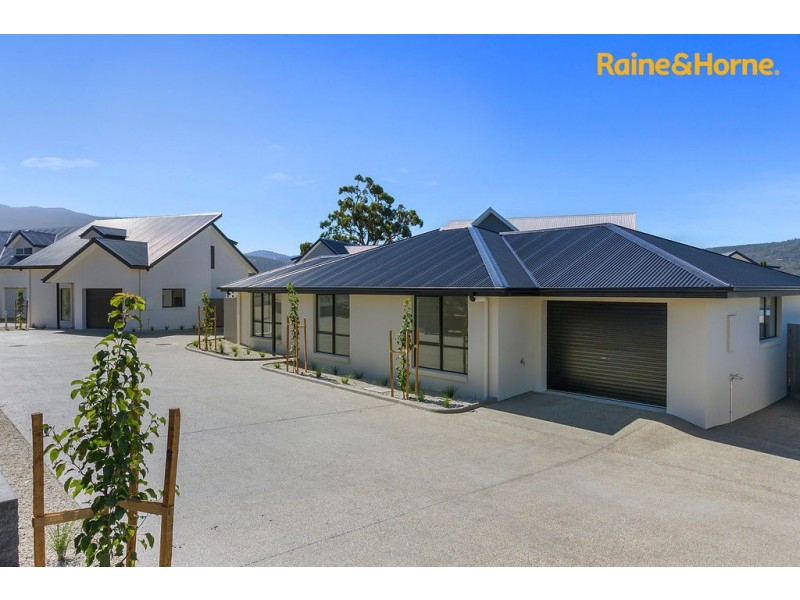 4/9 Maranoa Road, Kingston TAS 7050