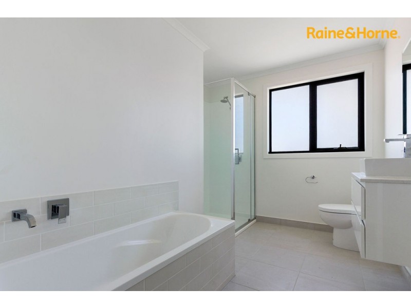 4/9 Maranoa Road, Kingston TAS 7050