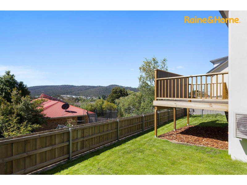 4/9 Maranoa Road, Kingston TAS 7050